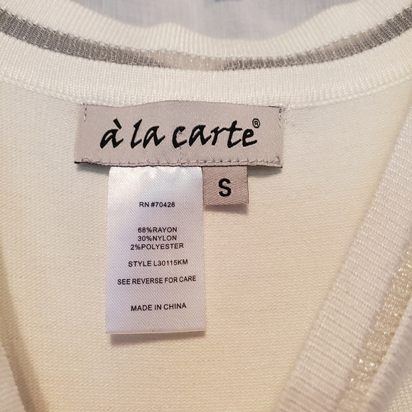 NWT A La Carte Ivory Sleeveless Sweater Top - Picture 3 of 7